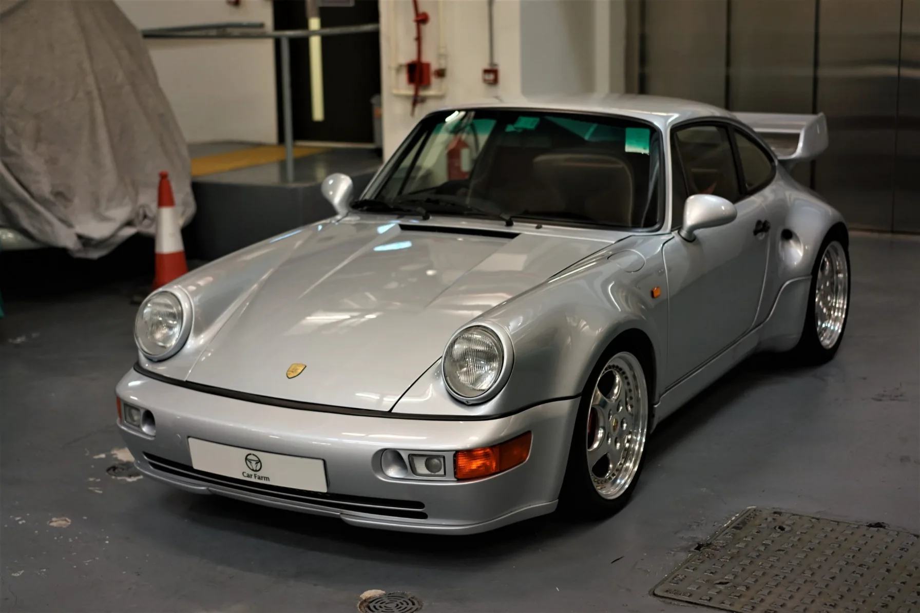 Porsche 911 clutch repair